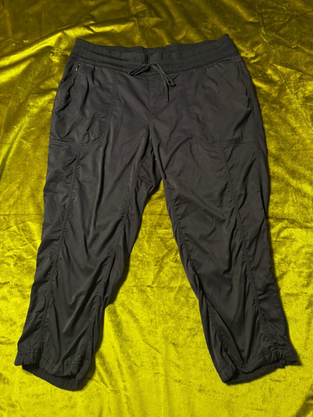 The North Face Black Women's Track Jogger Capris